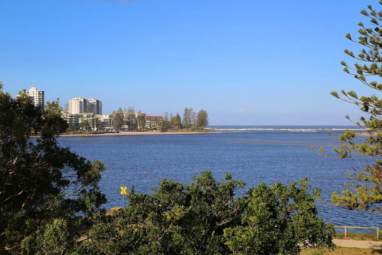 شقة كالوندرا  في Golden Shores U8, 21 Landsborough Parade
